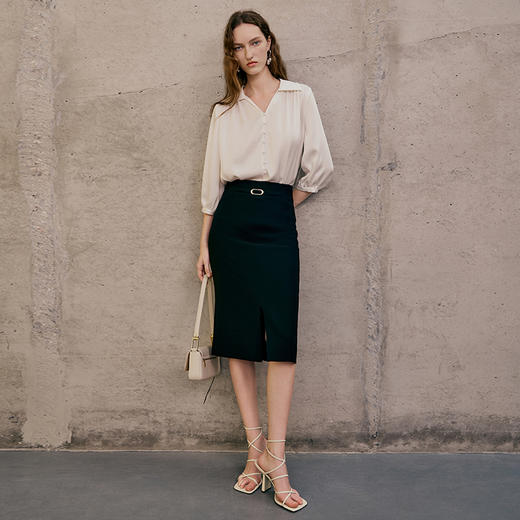 EITIE爱特爱夏季新款纯色显瘦简约白色通勤上衣7413104 商品图4