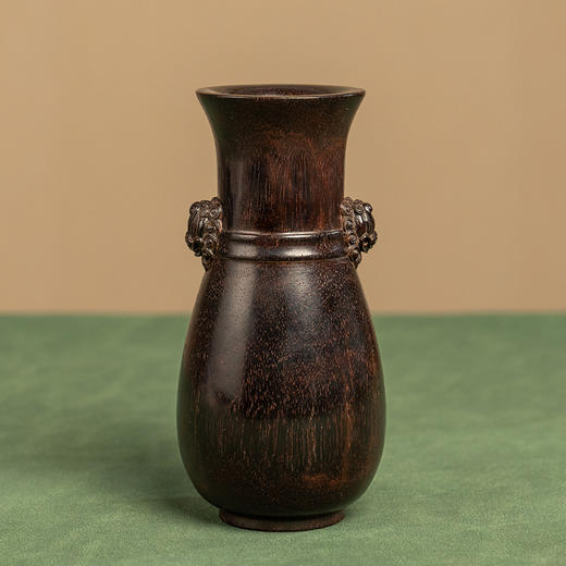 二十世纪 紫檀铺首耳花瓶摆件 商品图1