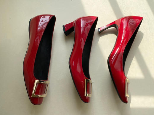 原单RV经典方扣高跟鞋 商品图1