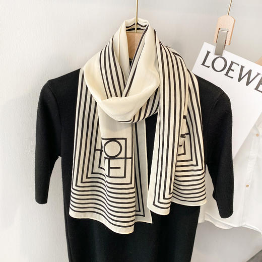 丁摩 真丝长条丝巾女春秋款百搭装饰薄款桑蚕丝领巾飘带2ZS 商品图3