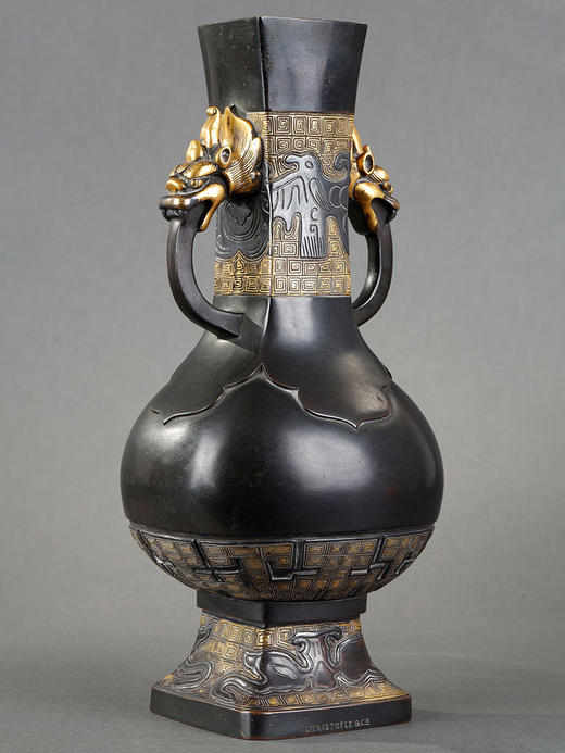 独角鹿西洋古董19世纪末法国出品东方风格精雕双龙首耳铜瓶摆件 商品图0