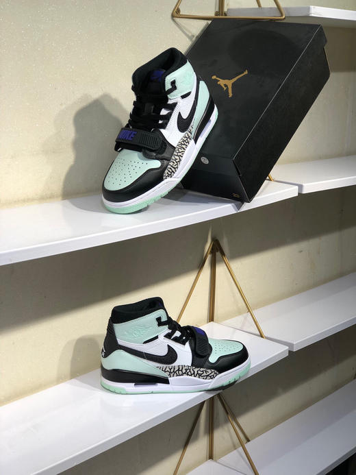 夏日特惠💰420 Air Jordan Legacy 312 头层皮打造市面高工艺有着交错结合的设计 商品图8