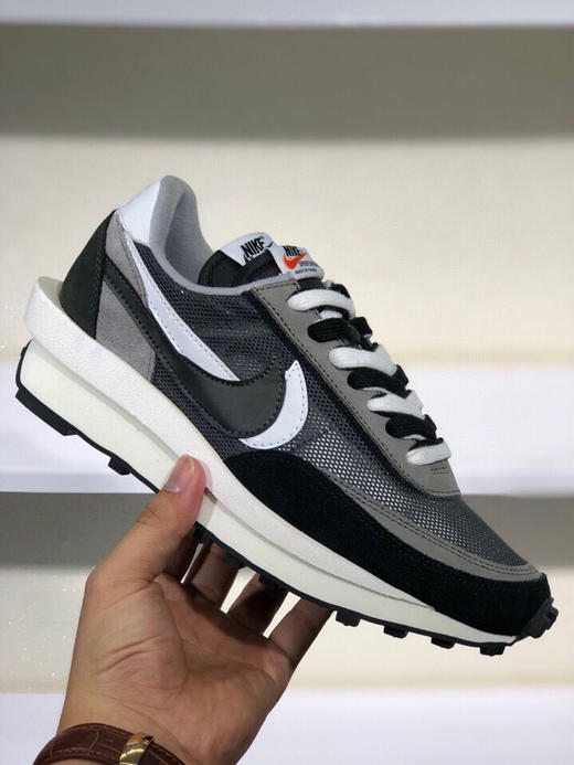 夏日特惠💰350 Sacai x Nike LDWaffle 联名走秀款 商品图0