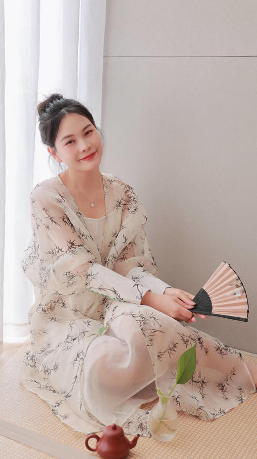 【抖音专属】【和光同尘】开衫连衣裙（24707520山矾） 商品图3