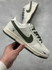 夏日特惠💰460 海外爆款限量发售 公司级 Nike SB Dunk Low “KAWS联名——白绿勾” 商品缩略图3