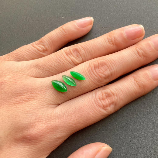 爆款阳绿翡翠马眼戒指定制链接 商品图14