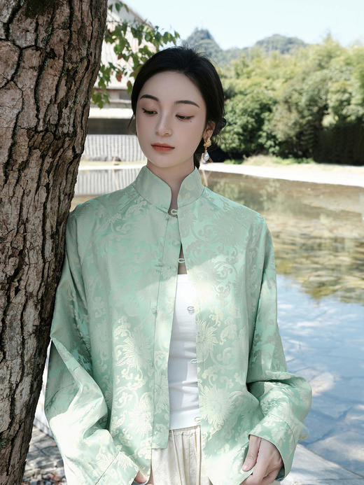 盛唐婧 |缠枝金莲国风扣真丝提花外套 商品图7