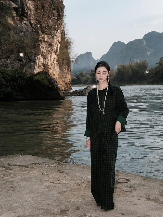 盛唐婧 |真丝重缎香云纱阔腿裤 商品图2