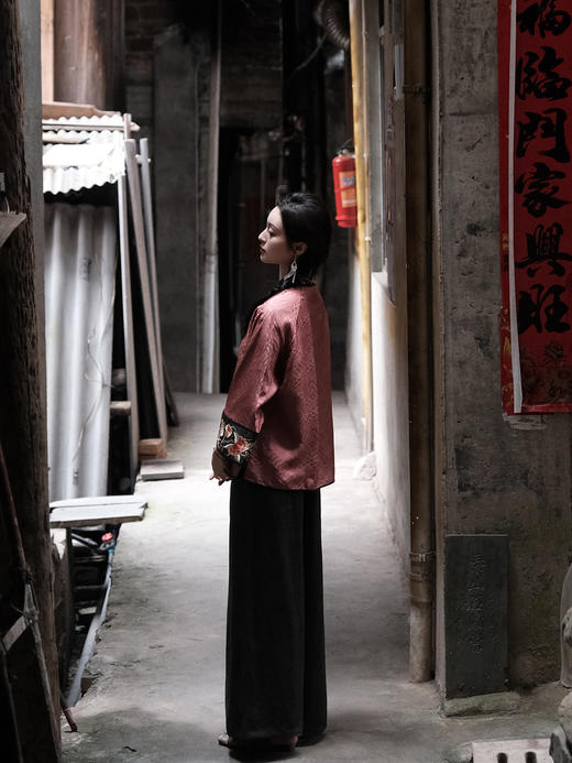 盛唐婧 |高货/重缎香云纱祥云手绣外套[特价品] 商品图4