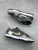 夏日特惠💰470 Nike Dunk Low 绑带定制 灰棕绿
此款设计灵感来源于轻定制 商品缩略图4