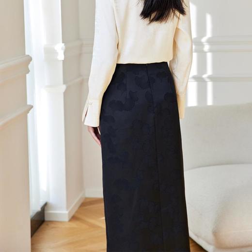 新中式国风半身裙2024春秋新款提花盘扣开叉中长款直筒裙700 商品图4