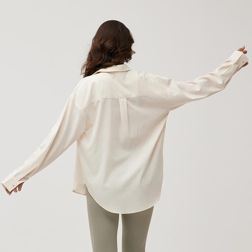 IYOGA  2024  休闲简约时尚长袖衬衫 CS003 商品图2