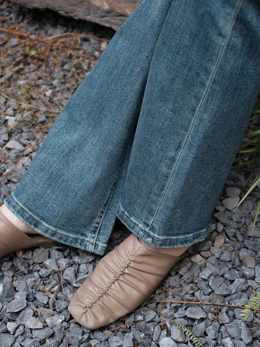 盛唐婧 |深蓝高腰牛仔微喇裤[特价品] 商品图2