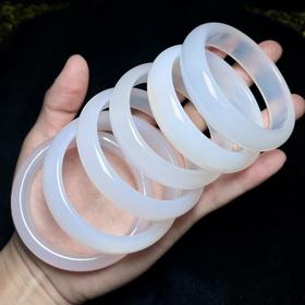 玛瑙手镯-白宽条