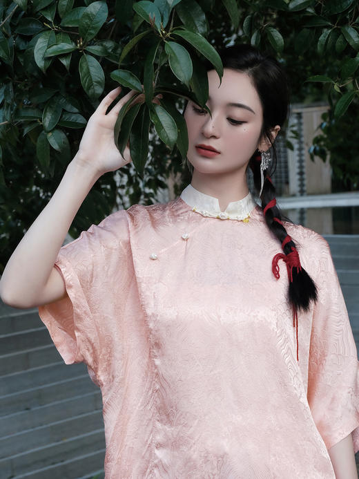 盛唐婧 |桃夭粉新中式国风提花上衣 商品图2