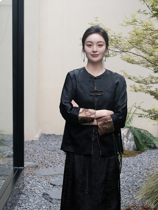 盛唐婧 |重磅香云纱山水仙鹤纹金线提花外套 商品图5