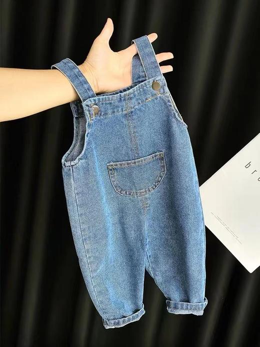 【夏日时尚单品，漂亮又洋气！】童装男女童牛仔背带短裤夏装宽松，2024新款中小童宝宝短裤洋气可爱-lm！-ry 商品图6