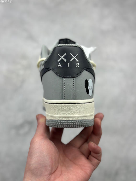 夏日特惠💰460 NK Air Force 1 X Kaws 空军一号定制绑带 商品图7