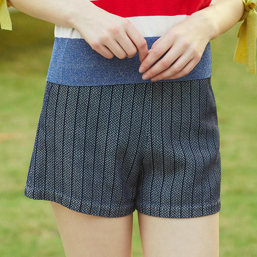 欧芮儿条纹休闲裤女夏季2023年新款时尚气质修身直筒纯棉包臀短裤 商品图2