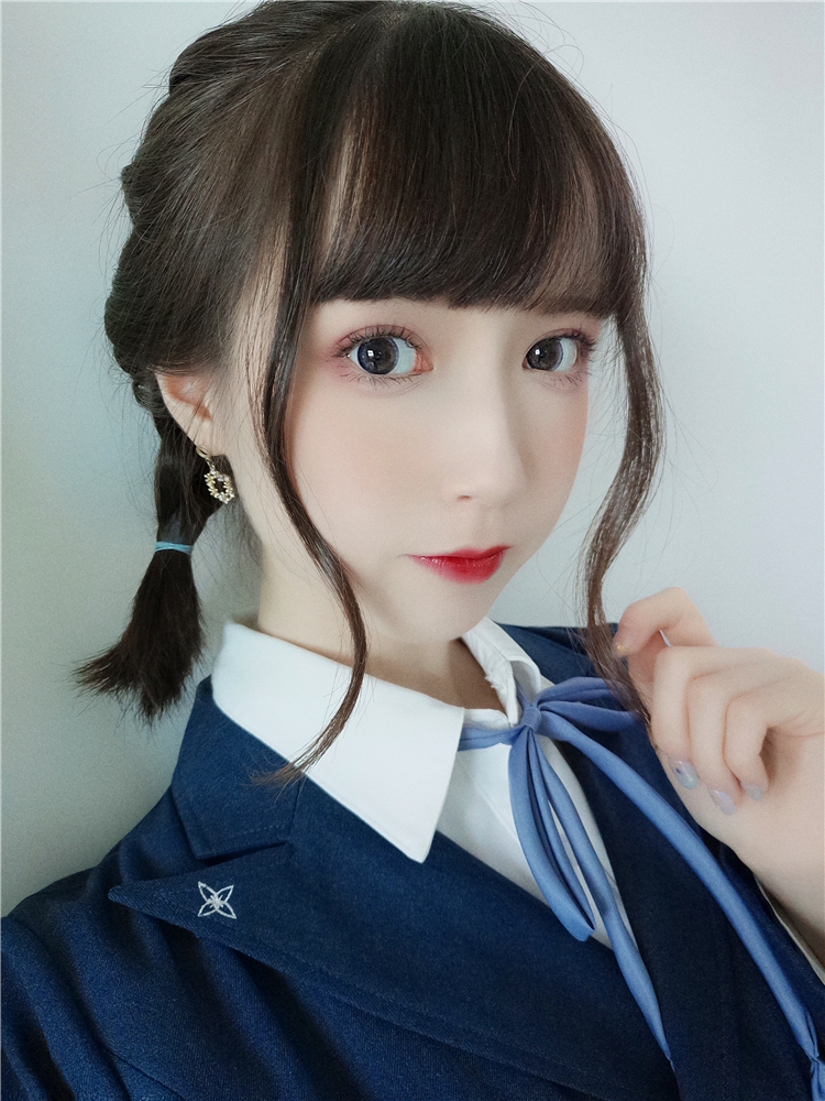 依川 (2)_副本.jpg