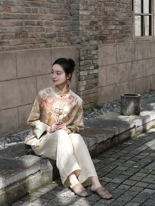 盛唐婧 |真丝宋锦折枝团花纹外套 商品图8