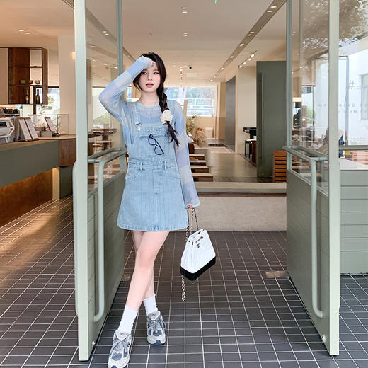 <曾小咸推荐> 【蓝调时光】蓝条纹罩衫+背带裙 商品图1