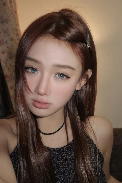 Woolilens旗下 | 财神爷&花花世界 | 14.2mm白狮参考着色中等直径  日抛  一盒十片装 商品图10