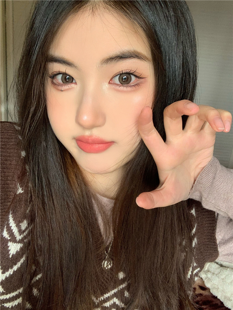 MOMO星褐模特图 (9).jpg