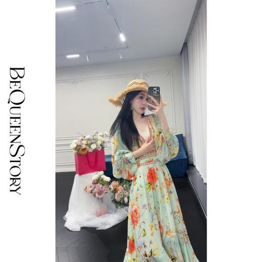 余潇潇【绿野繁花】100桑蚕丝提花面料复古优雅气质V领收腰连衣裙 商品图4