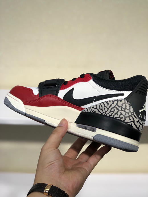 夏日特惠💰420 Air Jordan Legacy 312 头层皮打造市面高工艺有着交错结合的设计 商品图2