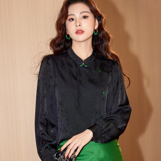 盘扣立领缎面提花雪纺衫2024春装新款洋气小衫长袖女衬衣8901 商品图0