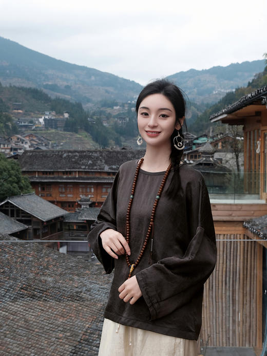 盛唐婧 |真丝重缎龟裂纹上衣 商品图3