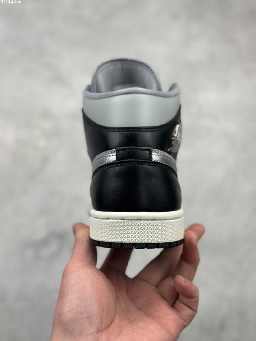 夏日特惠💰460 Air Jordan 1 Mid "Light Smoke Grey" 中帮 黑灰银AJ1 乔丹1代 商品图7