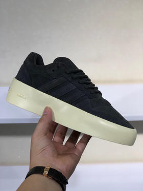 夏日特惠💰420 Fear of God x adidas originals 
Adidas Originals是Adidas旗下的运动经典系列