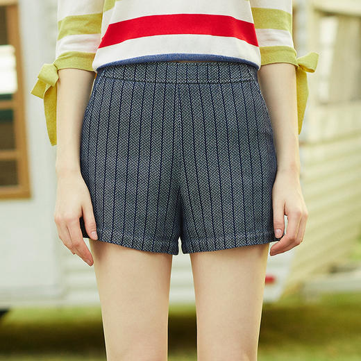 欧芮儿条纹休闲裤女夏季2023年新款时尚气质修身直筒纯棉包臀短裤 商品图3