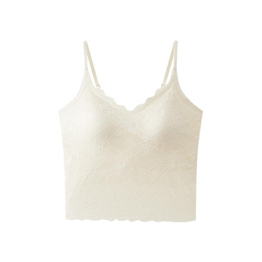新品《再也不怕胸下垂》飘逸轻盈的蕾丝，果冻BRA 软而有型支撑，轻松聚拢上托，再现窈窕身姿。没有钢圈的束缚，一字美背，双C提拉，舒适透气的质感，让美背更自由呼吸，尽显自信美态！ 商品图6
