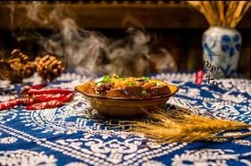 餐饮美食-芳芳跷脚牛肉- 麻辣血旺