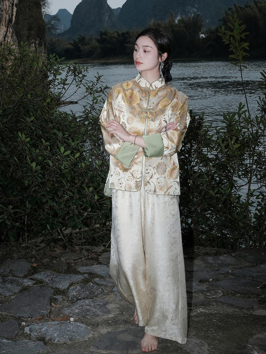 盛唐婧 |真丝宋锦折枝团花纹外套 商品图6