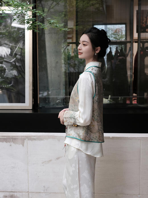 盛唐婧 |真丝宋锦竹禽图花瓣马甲 商品图4