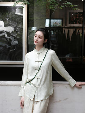 盛唐婧 |真丝花罗百搭对襟衬衫-白绿色