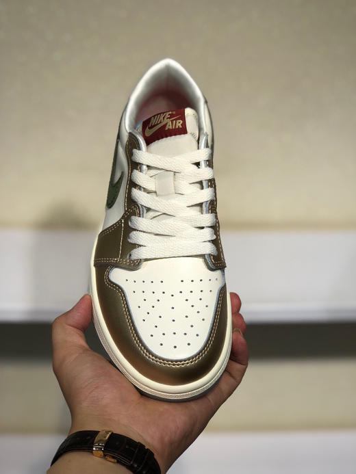 夏日特惠💰390 公司级 # Air Jordan 1 Low 龙年限定 AJ1乔1低帮休闲板鞋 商品图1