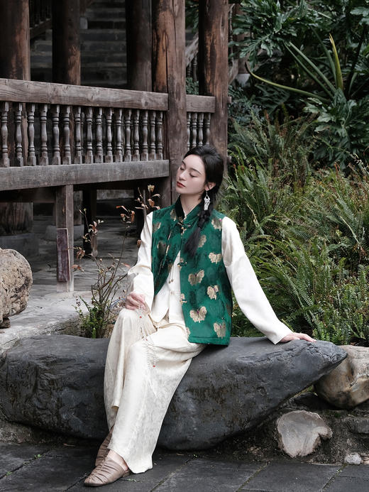 微瑕秒杀|  盛唐婧 |真丝织金蝴蝶宋锦马甲[特价品]](特殊商品不退不换) 商品图3