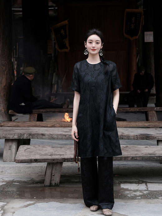 盛唐婧 |真丝香云纱花罗连衣裙 商品图0