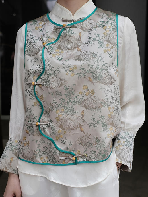 盛唐婧 |真丝宋锦竹禽图花瓣马甲 商品图0