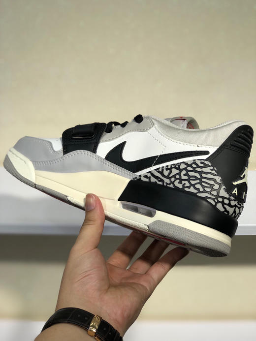 夏日特惠💰420 Air Jordan Legacy 312 头层皮打造市面高工艺有着交错结合的设计 商品图2