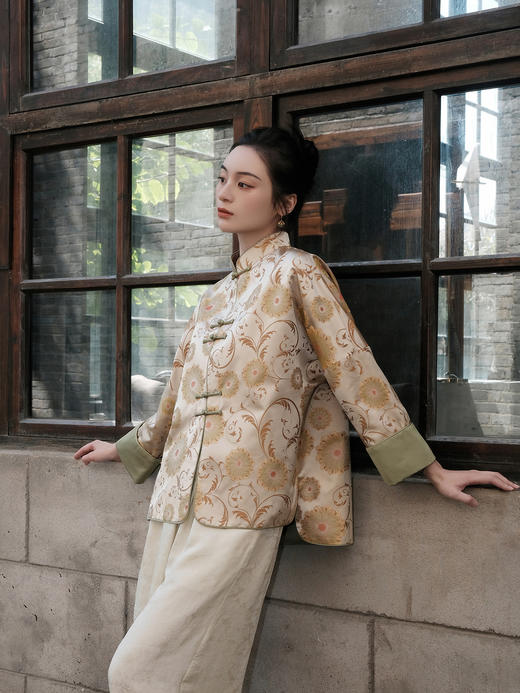 盛唐婧 |真丝宋锦折枝团花纹外套 商品图3