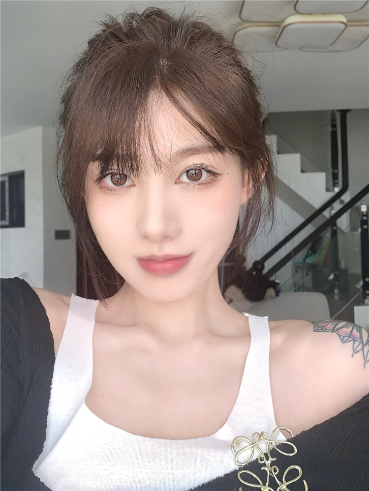 DK·DeeKay G385 Maria Borwn