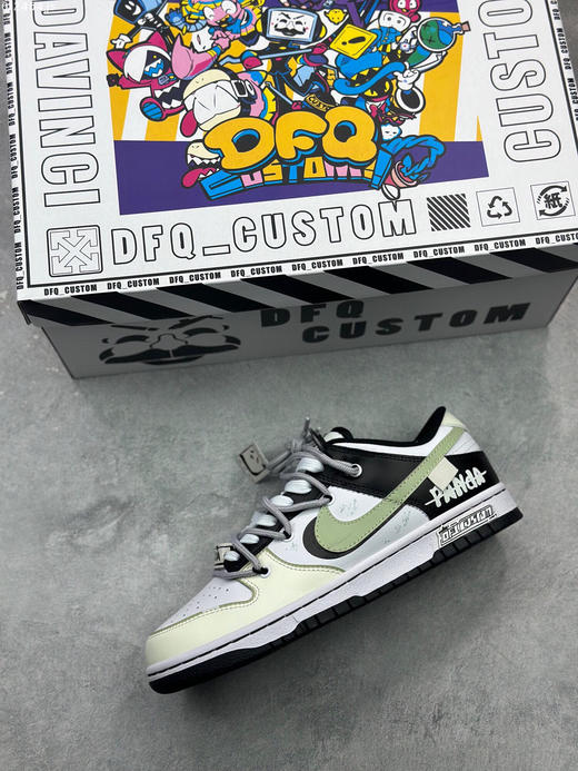 夏日特惠💰470 Nike Dunk Low 绑带定制 白黑绿
此款设计灵感来源于轻定制 商品图2