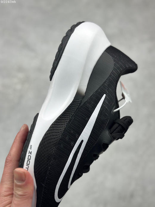 夏日特惠💰330 Nike Zoom Fly 5 耐克超弹轻盈跑步鞋 商品图5