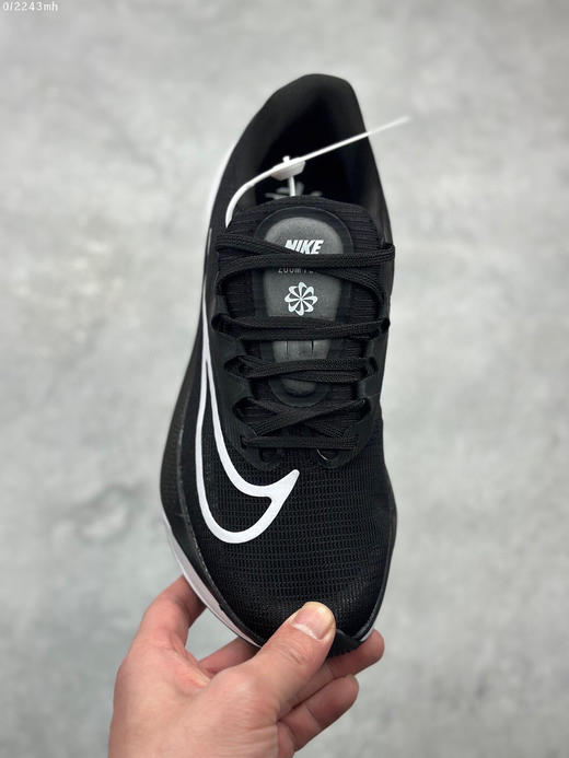 夏日特惠💰330 Nike Zoom Fly 5 耐克超弹轻盈跑步鞋 商品图1